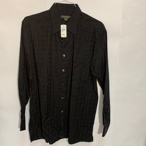 Zenga winter weight black on black woven w/ hidden buttons and a front pocket.